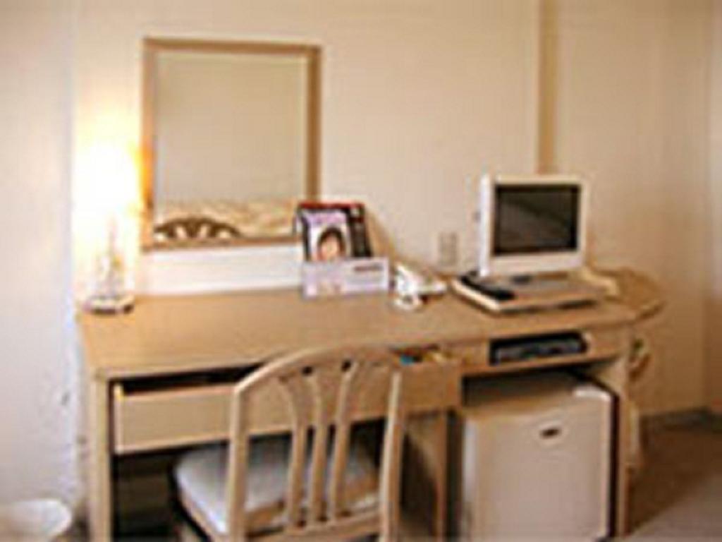 Best Inn Uozu Quarto foto